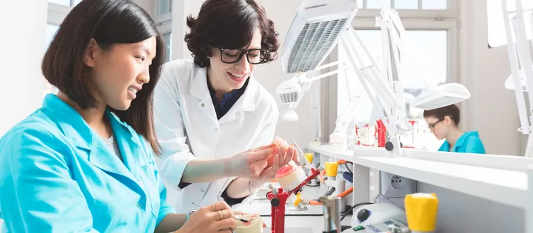 allied_dental_educator